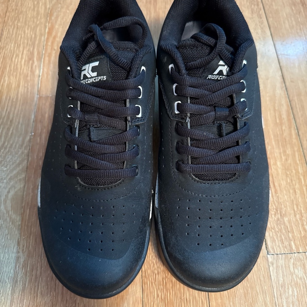 Women's Black Athletic Shoes